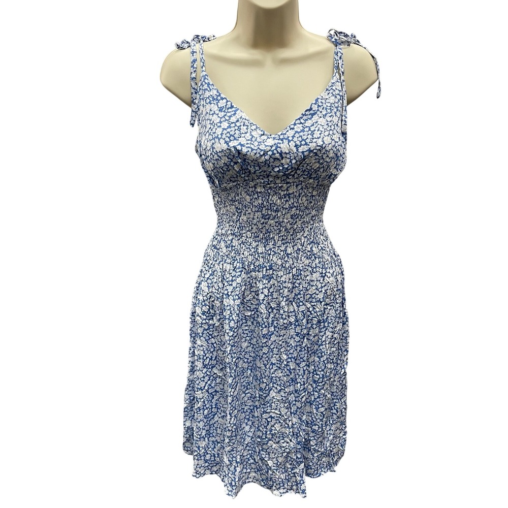 SHEIN‎ Blue White Floral Smocked Tie Shoulder V-Neck Sundress Womens Size 6 M